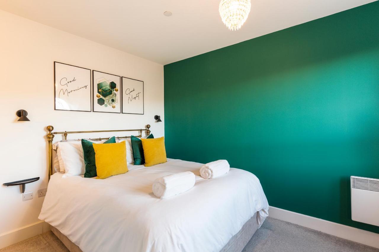 City Centre - Free Parking - Stylish 2 Bedroom Apartment บริสตอล ภายนอก รูปภาพ